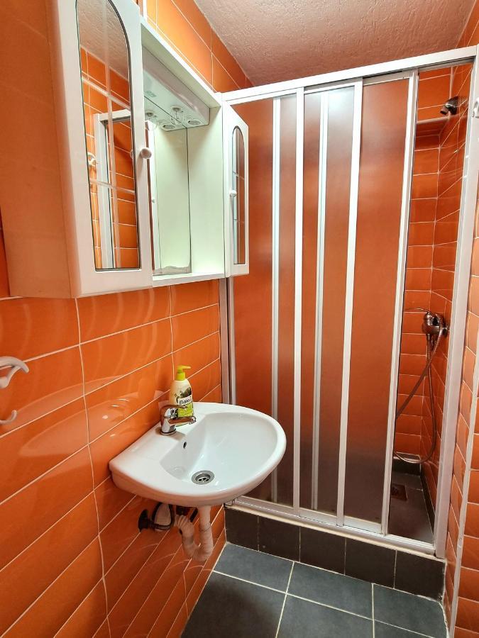 Apartment Deni Skrbčići Eksteriør bilde
